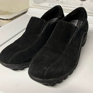 Sporto Black Mules Sleek Minimalist Design